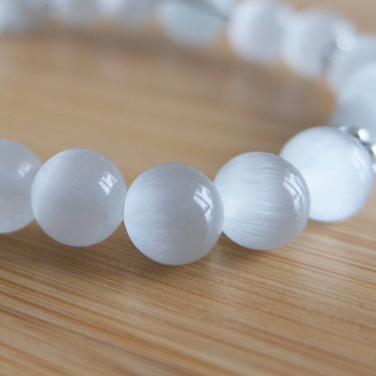 white cat eye beaded bracelet