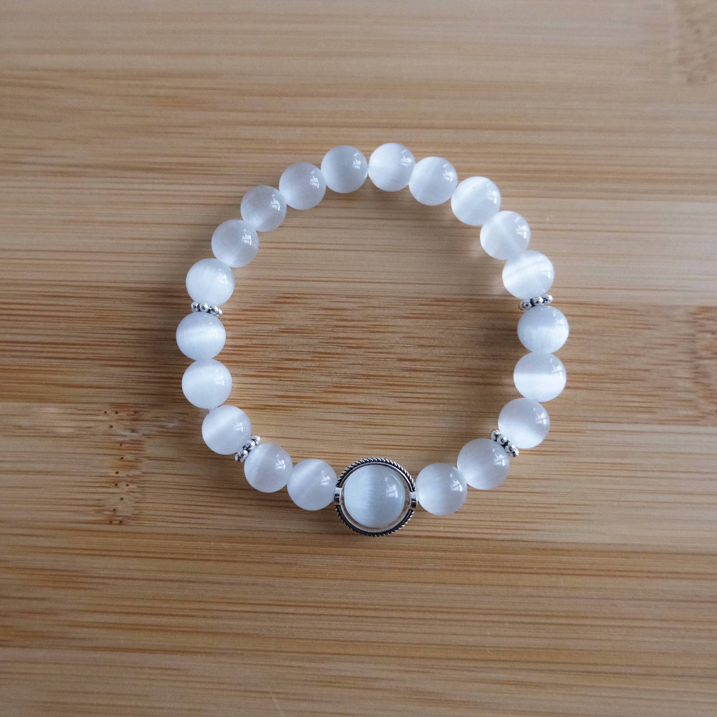 white cat eye beaded bracelet